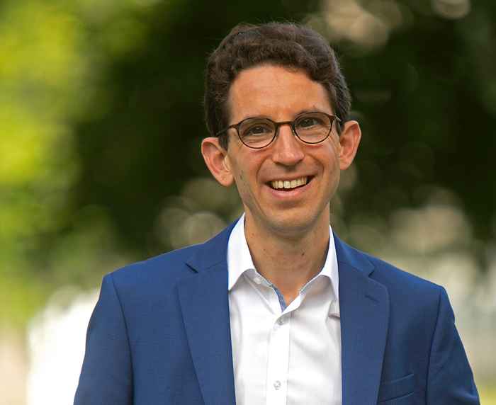 Professor Paul Smeets